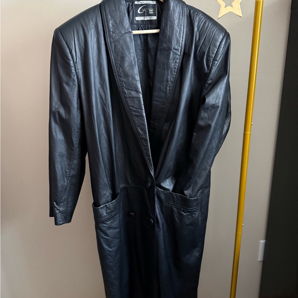 Vintage 90s G-III Black Leather Trench Coat Minimalist Longline L - Picture 7 of 7